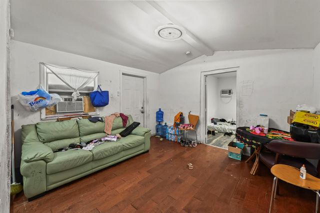610 32nd Street, West Palm Beach, FL 33407