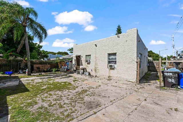 610 32nd Street, West Palm Beach, FL 33407