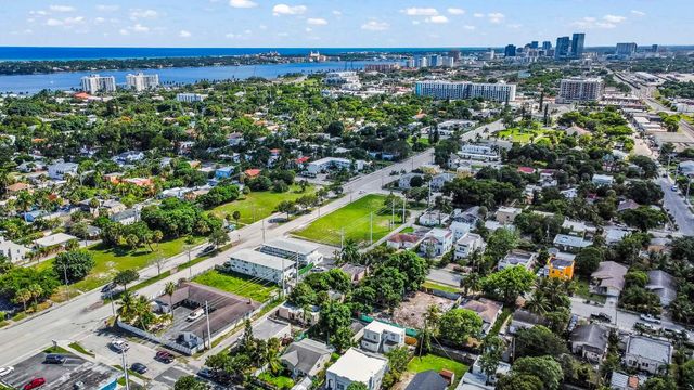 610 32nd Street, West Palm Beach, FL 33407