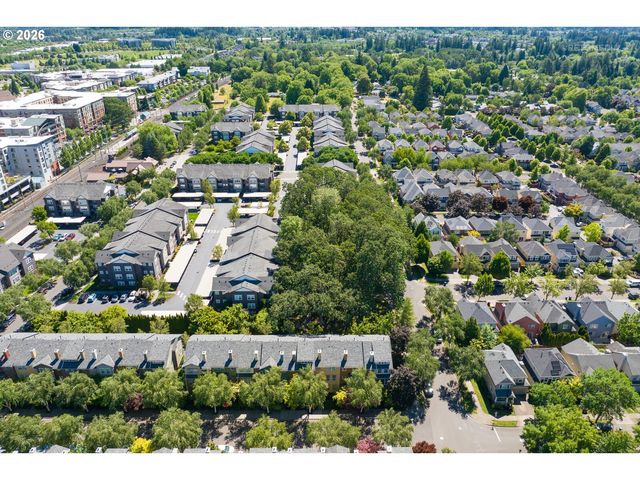 808 Ne CADEN Ave, Hillsboro, OR 97124