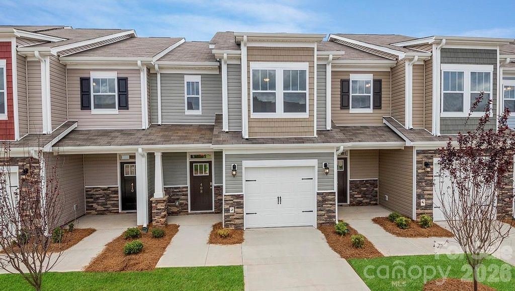 212 Valley Breeze Road, Fletcher, NC 28732