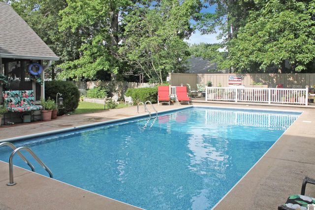 1551 Oxford Dr # 6C, Murray, KY 42071