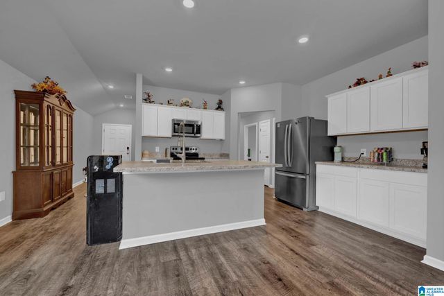 31 AUGUST COURT, Lincoln, AL 35096