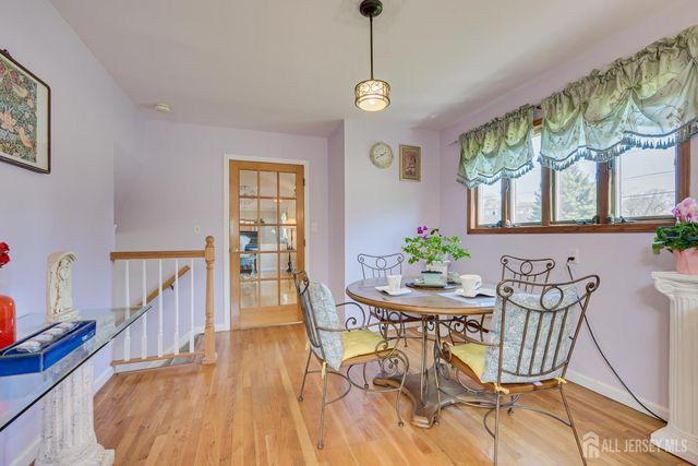 40 Meeker Avenue, Edison, NJ 08817