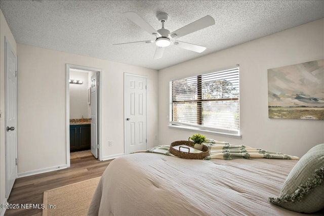 14319 CEDAR ISLAND Road N, Jacksonville, FL 32250