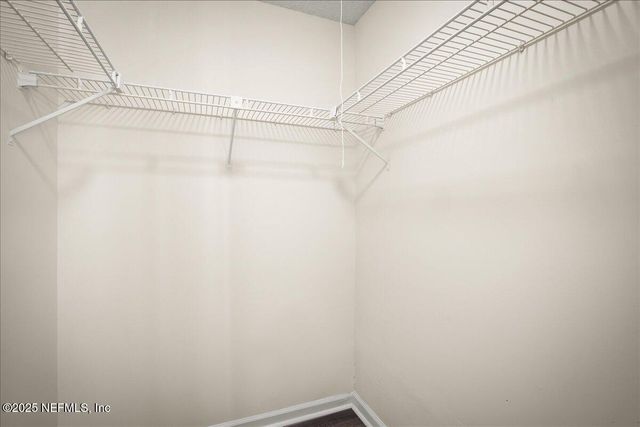 14319 CEDAR ISLAND Road N, Jacksonville, FL 32250