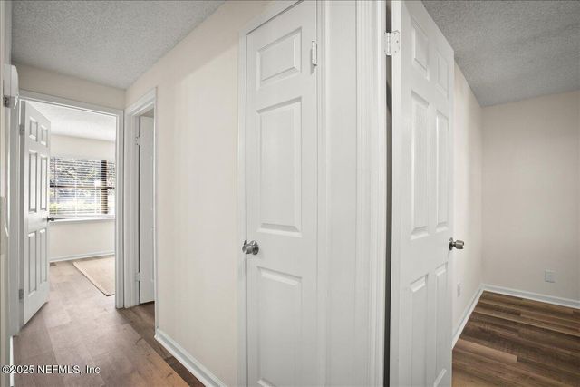 14319 CEDAR ISLAND Road N, Jacksonville, FL 32250
