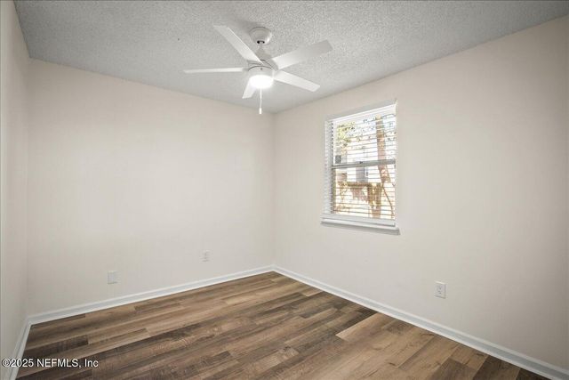 14319 CEDAR ISLAND Road N, Jacksonville, FL 32250