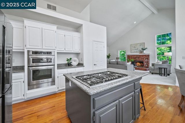 1120 Keith Drive, Concord, CA 94518