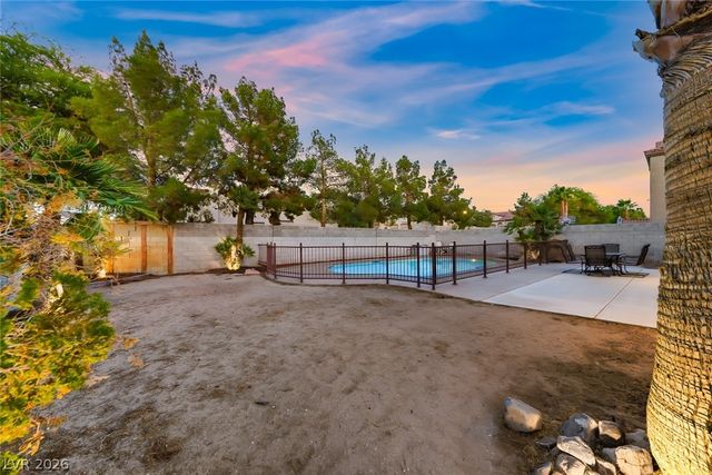 32 Stone Cress Drive, Henderson, NV 89074
