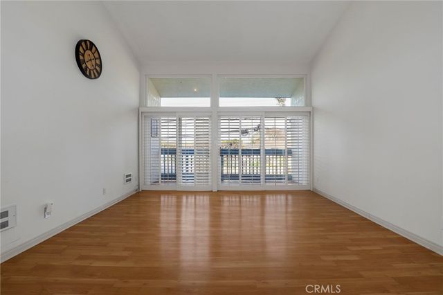 607 S Prospect 306, Redondo Beach, CA 90277