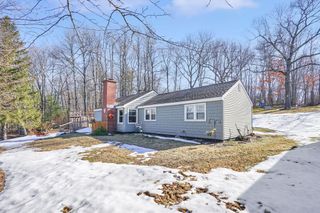 420 West St, Ludlow, MA 01056
