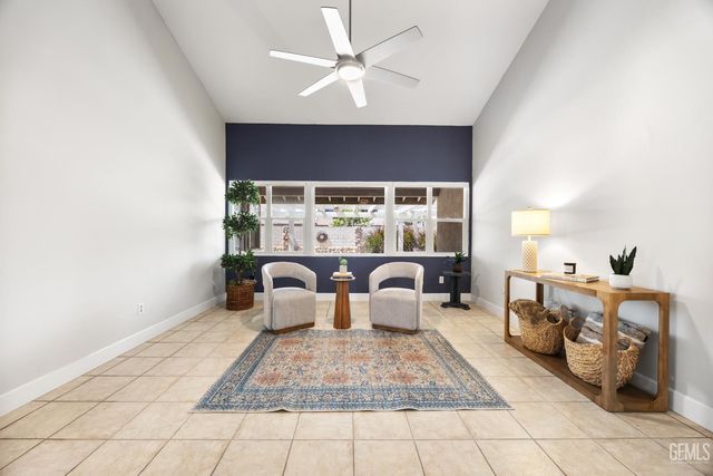 7613 Eastlorne Court, Bakersfield, CA 93309