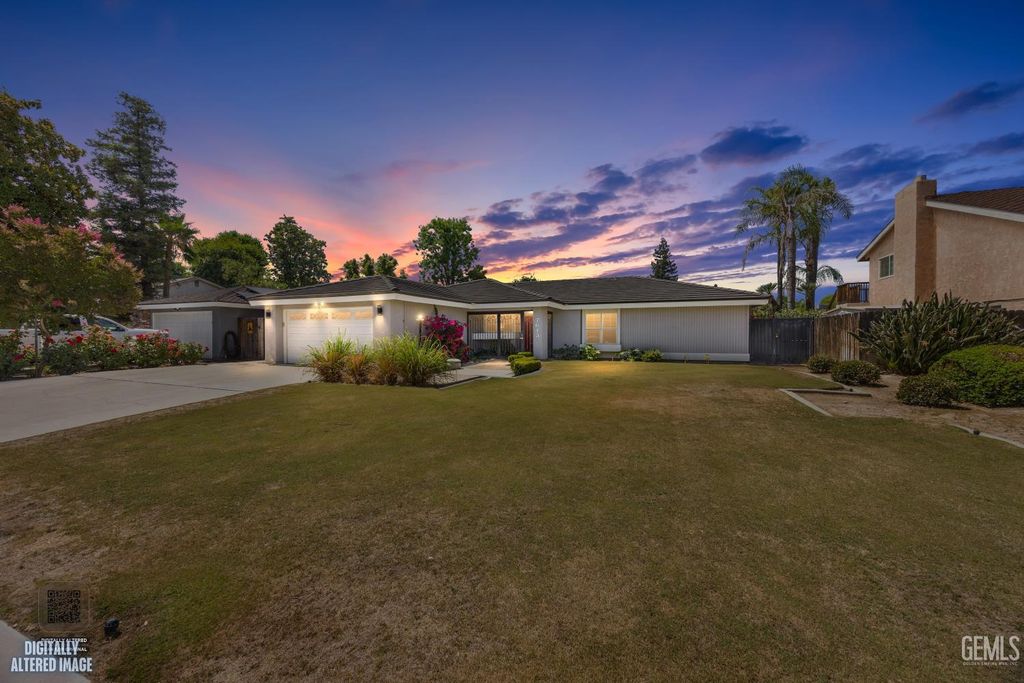 7613 Eastlorne Court, Bakersfield, CA 93309
