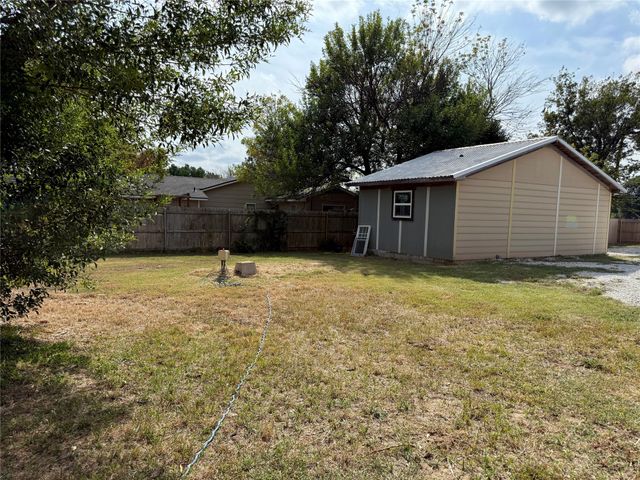 1012 Speegle Road, Woodway, TX 76712