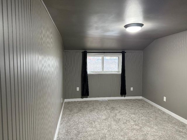 1008 E 3rd Ave, Ashland, WI 54806