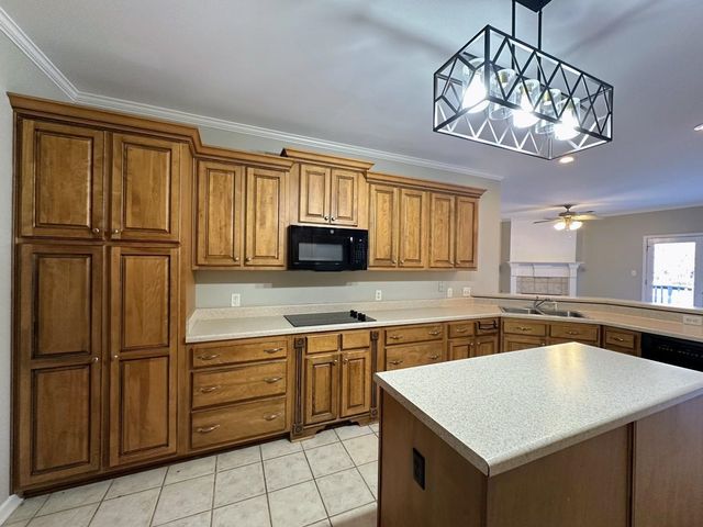 320 FOREST GLADE CV, Eads, TN 38028