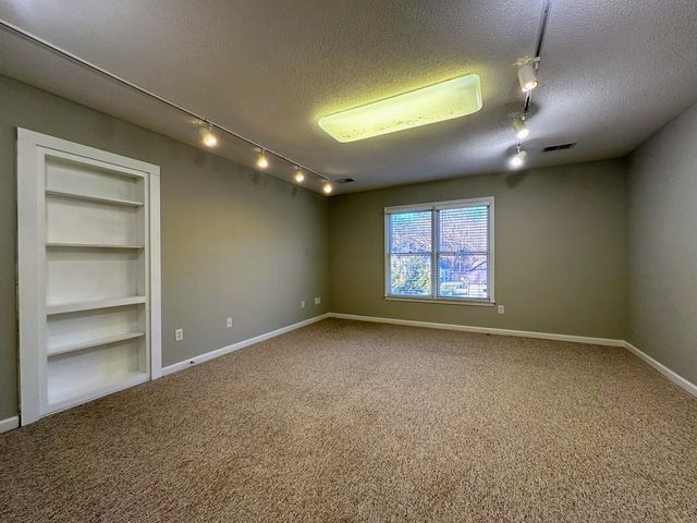 320 FOREST GLADE CV, Eads, TN 38028