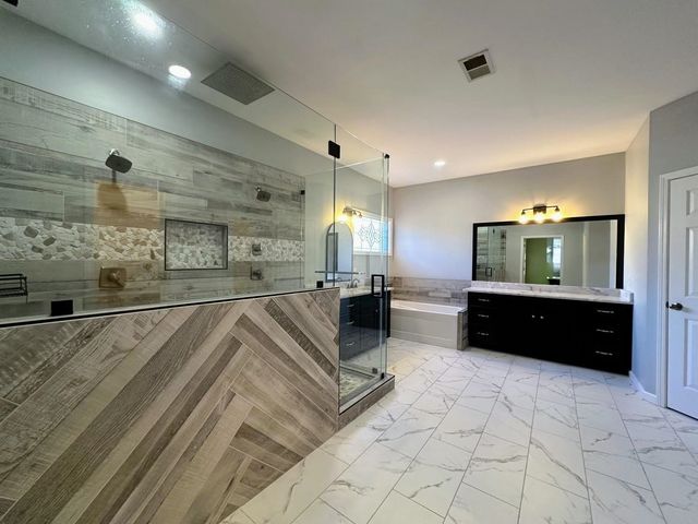 320 FOREST GLADE CV, Eads, TN 38028