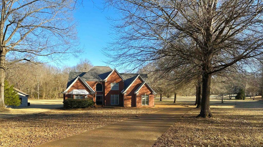 320 FOREST GLADE CV, Eads, TN 38028