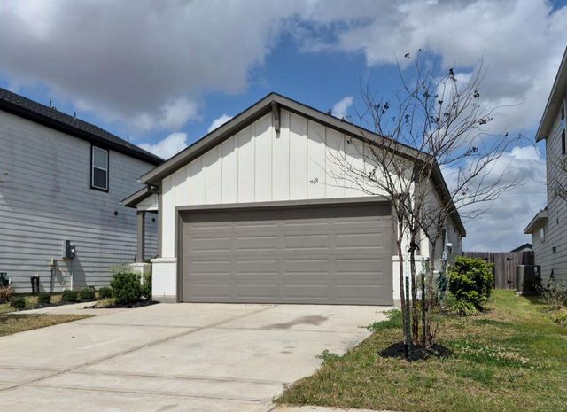 21710 Heather Elm Drive, Cypress, TX 77433