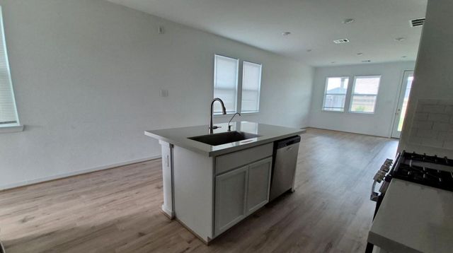 21710 Heather Elm Drive, Cypress, TX 77433