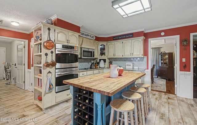 1980 Pine Tree Road, Hernando, MS 38632