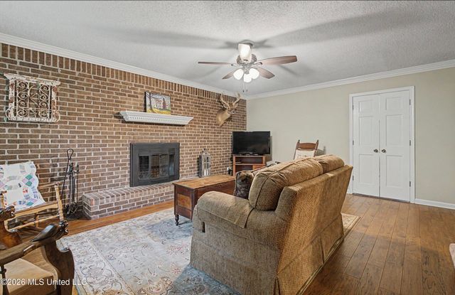 1980 Pine Tree Road, Hernando, MS 38632