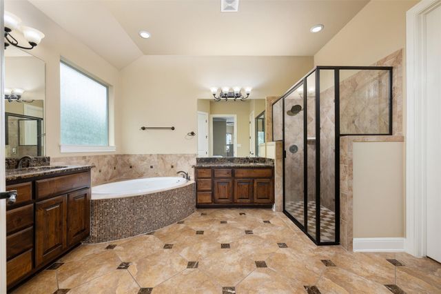 2001 Long Bow DR, Leander, TX 78641