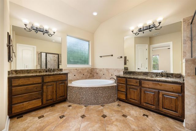 2001 Long Bow DR, Leander, TX 78641