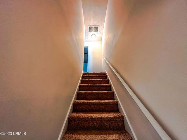 900 Brotherhood Rd Apt G4, Beaufort, SC 29902