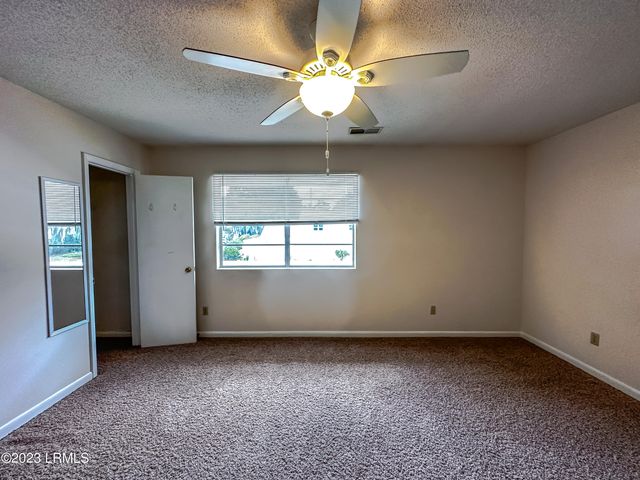 900 Brotherhood Rd Apt G4, Beaufort, SC 29902