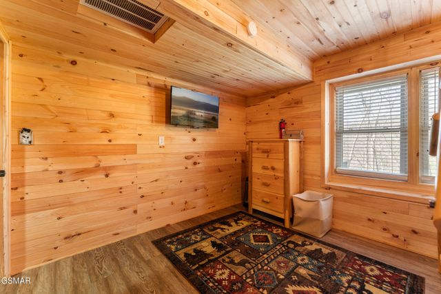 409 Matterhorn Drive, Gatlinburg, TN 37738