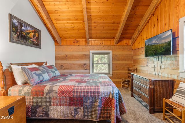 409 Matterhorn Drive, Gatlinburg, TN 37738