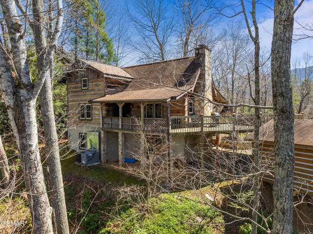 409 Matterhorn Drive, Gatlinburg, TN 37738