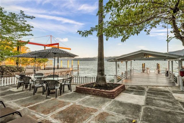 9859 Crestview Drive, Clearlake, CA 95422