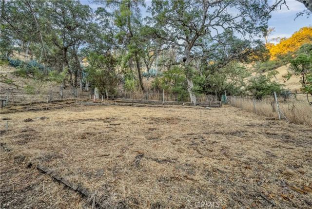 9859 Crestview Drive, Clearlake, CA 95422