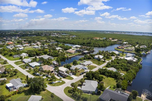19154 NEW HAVEN COURT, Port Charlotte, FL 33948