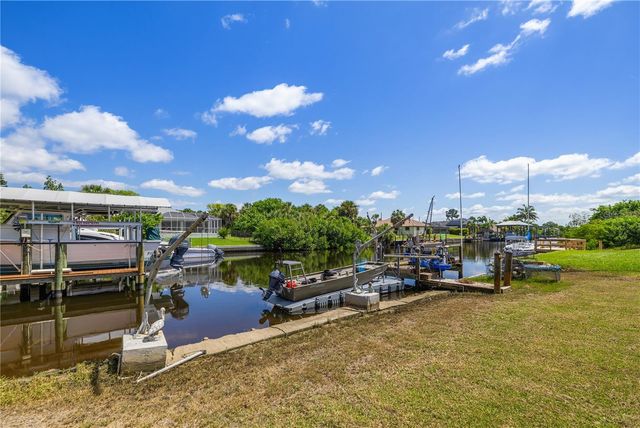 19154 NEW HAVEN COURT, Port Charlotte, FL 33948