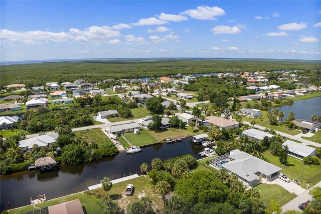 19154 NEW HAVEN COURT, Port Charlotte, FL 33948