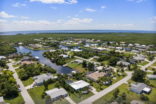 19154 NEW HAVEN COURT, Port Charlotte, FL 33948