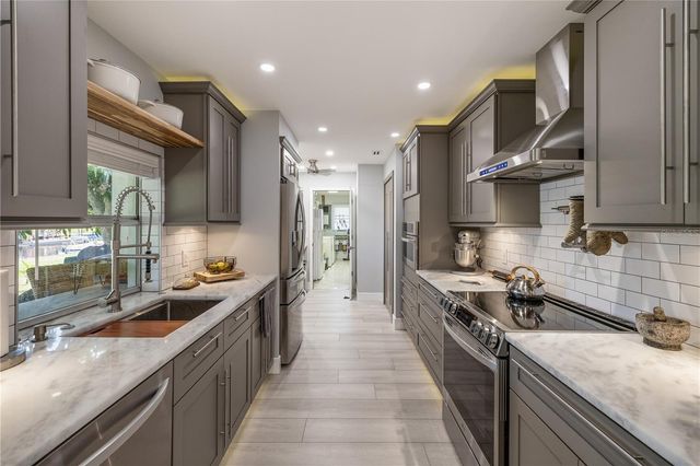 19154 NEW HAVEN COURT, Port Charlotte, FL 33948
