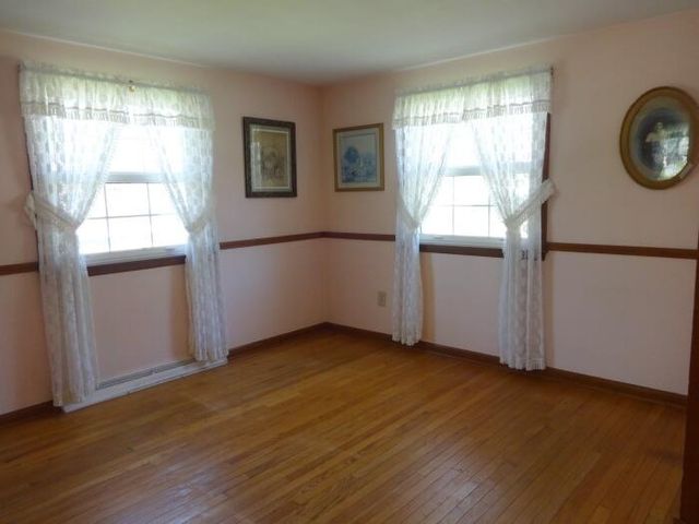615 Rohda DRIVE, Waterford, WI 53185