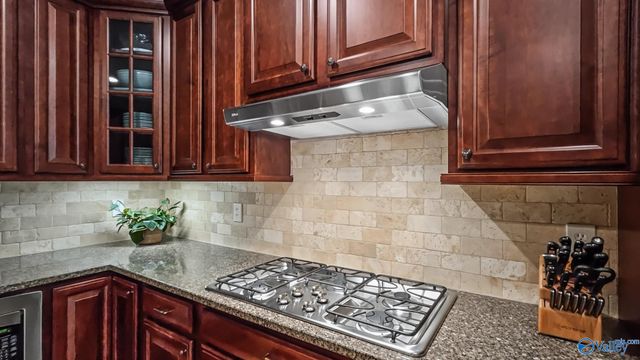 10 Bluff View Drive SE, Huntsville, AL 35803