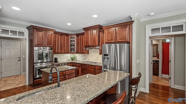10 Bluff View Drive SE, Huntsville, AL 35803