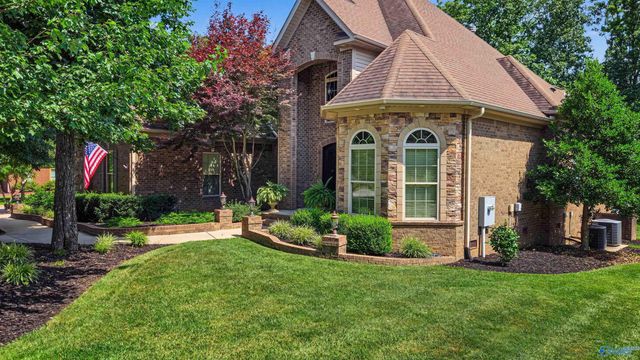 10 Bluff View Drive SE, Huntsville, AL 35803