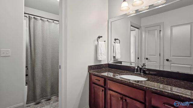 10 Bluff View Drive SE, Huntsville, AL 35803