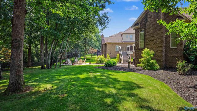 10 Bluff View Drive SE, Huntsville, AL 35803