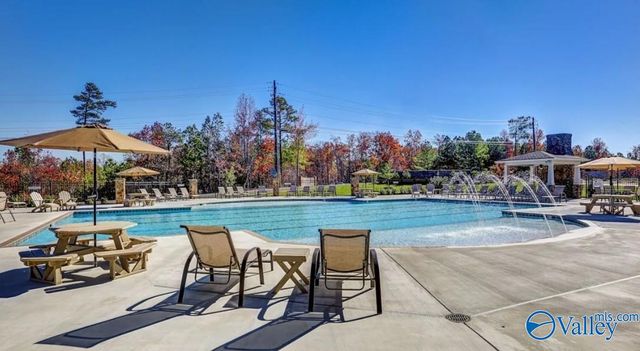 10 Bluff View Drive SE, Huntsville, AL 35803