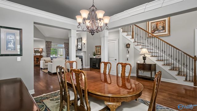 10 Bluff View Drive SE, Huntsville, AL 35803